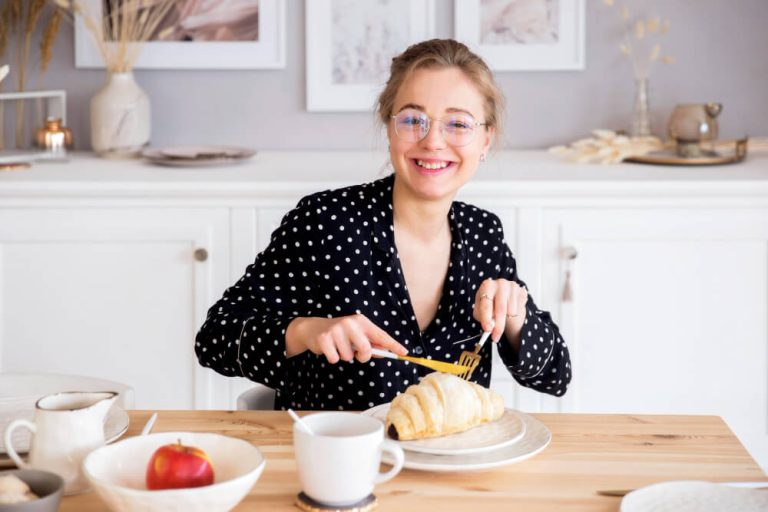 what is intuitive eating​ explained beginner
